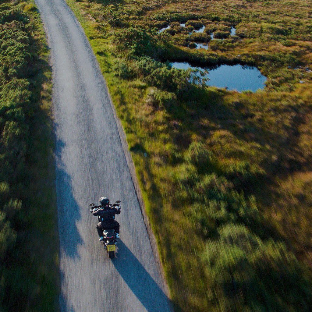 Apple iPhone 6 7 8 / Plus Motorcycle Crossbar Adv Waterproof Case Mounting Kit - Ultimateaddons